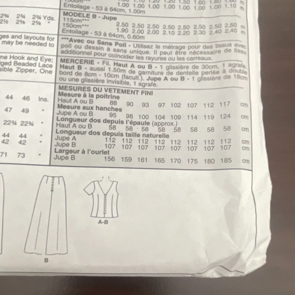 McCalls 2771 Sewing Pattern Misses Petite Top Skirt Sz 12‎ 14 16 Uncut 2000s
